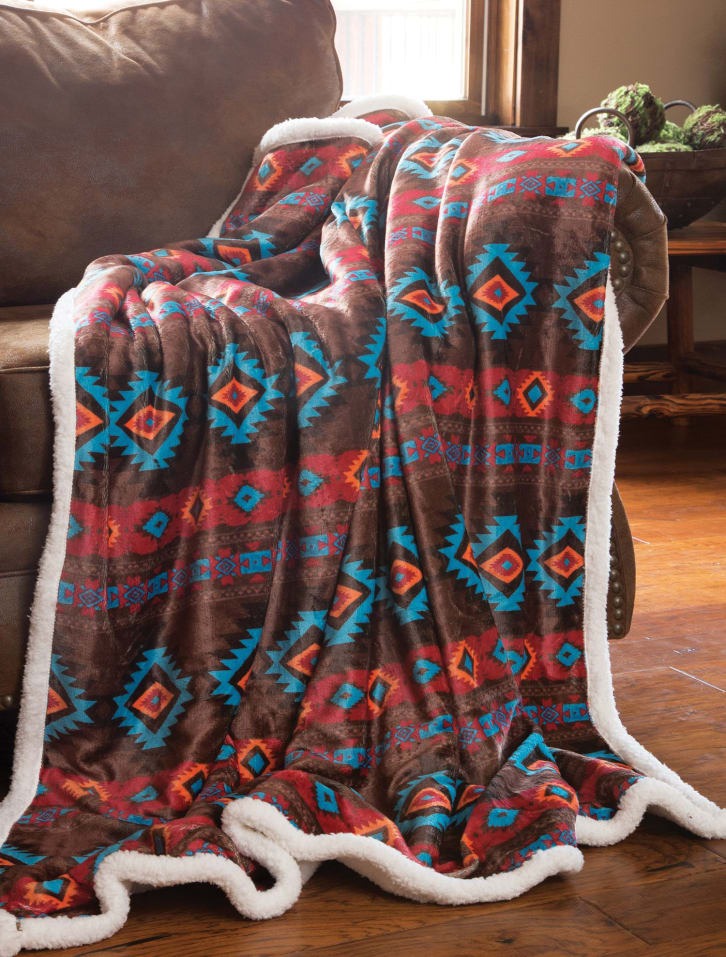 Carstens Wrangler® Southwest Horizon Plush Sherpa Throw main image 0