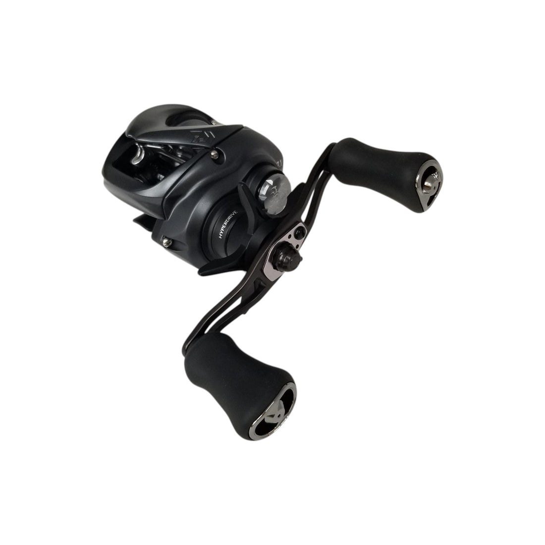 best casting saltwater conventional reel Penn FTHII15SDCS Fathom II Star Drag This reel is designed with a handle that provides a firm grip The best beach casting reels,